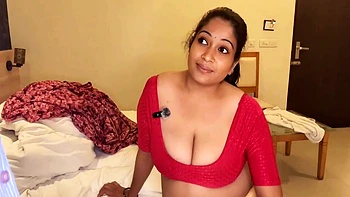 Nisha Bhabhi Caught Room Service Boy Masturbating And Fucked Him After Seeing His Big Dick videos
