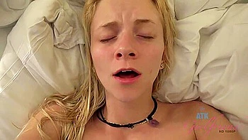 Cute Babe Riley Star Pov Sex Clip videos