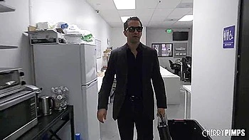 Temperament Dames Office Dirt videos