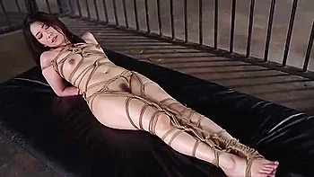 Aege-052 Captured And Confined A Beauty In Peril videos