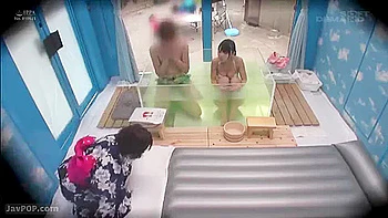 250508あの車両に誘って美女ギャルとズコバコj1 videos