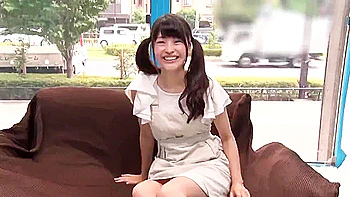 250419つるつる潮吹き美人とズッコンバッコンi videos