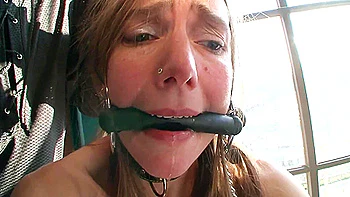 German Bdsm - Slave Girl Anal Squirt videos