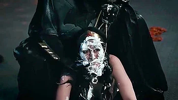 Olive Glass - Batman Betrays To Wonder Woman In One Dumb Woman Were Friends (1080) videos