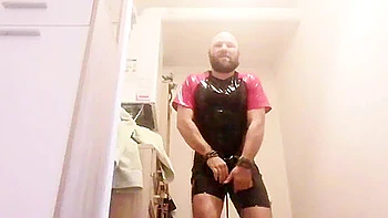 SklaveAndreas in Latex Bondage videos