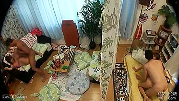 241001ビーチの居酒屋から美女二名を持ち帰りg1 videos