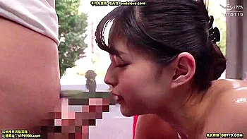 240823クルマで挿入されたエロギャル娘e videos