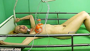 Ariel Anderssen - Electronic Breast Training Machine videos