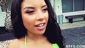 Fundraisers Crystal Rae & Maya Bijou Wash A Car videos