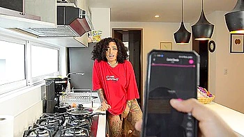 I Make Breakfast To My Roommate And End Up Excited In The Kitchen videos