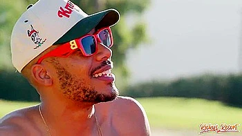 Spreading Legs And Spending Skills videos