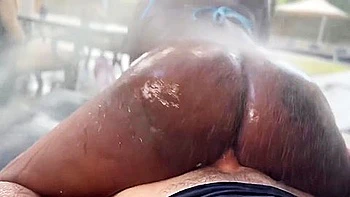 Little Laya In Make It Rain videos