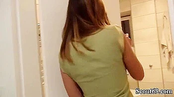 Skinny Teen 18+ Frida Sante Anal Fuck In Casting videos