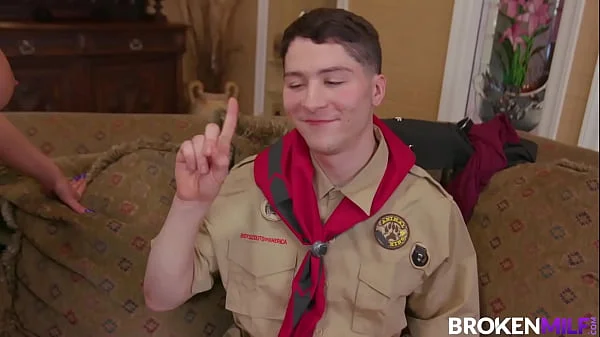 Curvy Nina Elle Loves To Teach Young Dudes How To Fuck Properly videos