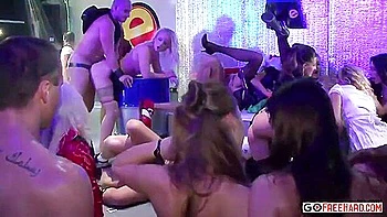 Insane Sex Fuckfest At The Club videos