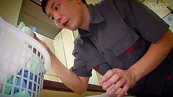 Vrtm-210 Stepbrother Hid Her Clothes While She Was Bathing videos