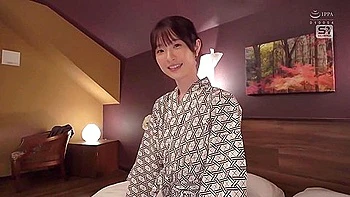 ありえないほと白いスタイル少女の一泊二日ヤリまくり温泉tートて生々しい素丸出し性交 白上咲花 videos