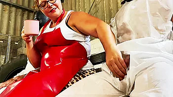 A Cruel Women World videos