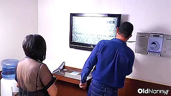 Horny Latin Granny Andrea Seduces The Cable Guy videos