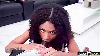 Cleans The Biggest Dick With The Lovely Luna videos