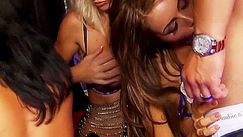 Lezley Zen, Sammy Jayne And Paul Chaplin - Lezley And Sammys Facial Cumshot videos