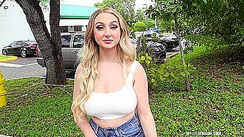 Skylar Earns The Vote - Skylar Vox videos