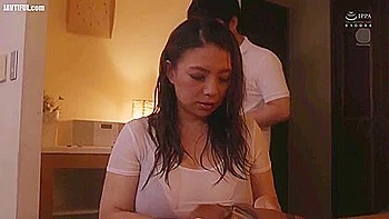 Japanese Stepmom Mako Oda Sex With Stepson videos