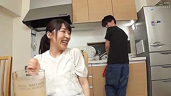 [huntb-128] A Secrete Fakecest Threesome! Step-parents Oversee Stepsiblings! These Stepsiblings Become Much More During A Threesome Fakecest Sex Scenario! 7 videos