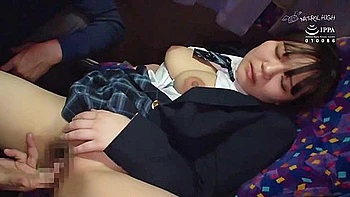 667] A Woman Who Cums Silently On A Night Bus Loses Reason To The Pleasure And Can Not Refuse Orgasm Student 18+ Girls Sp Carefully Selected 10 People 2 Discs Omnibus Edition 1 videos