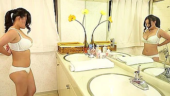 [jux-812] Her First Shaved Pussy. I Cant Show My Husband The Shameful Pussy That I Shaved For My Lover Mako Oda Scene 3 videos