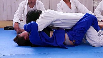 [nsfs-119] (4k) True Story My Wife Was Turned 19 Tragedy Of A Fighters Wife Who Hates To Lose Yuna Mitake Scene 6 videos