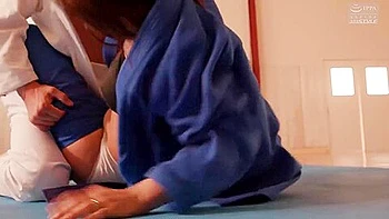 [nsfs-119] (4k) True Story My Wife Was Turned 19 Tragedy Of A Fighters Wife Who Hates To Lose Yuna Mitake Scene 3 videos