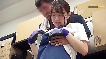 [sdmua-048] A College student 18+ Who Works -time At A Warehouse Will Make You Cum Immediately If You Get Horny. She Is A Simple Looking Girl Who Is Vulgar. And Shes Ok To Drink Cum Scene 5 videos