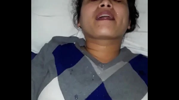 Sexy Asian Wife Cum Facial videos