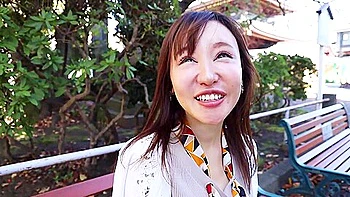 0000910 スレンダー NTR スパンキングなどが含まれている videos