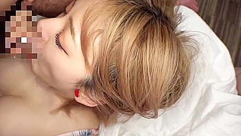 童貞男がエッチなギャルたちと筆おろし乱交セックス videos