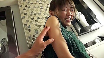 三十路後半のアラフォー主婦が９年ぶりのエッチに激しく悶絶 videos