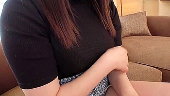 【葵依 20歳 大】文学部のFカップ巨乳女子大生と初撮りセックス！ videos