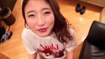 0000888 亀頭舐め 口内射精 美女などが含まれている videos