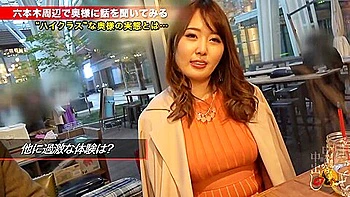 欲求不満の日本人女性Juliaが最高の巨乳Javクリップに登場 videos