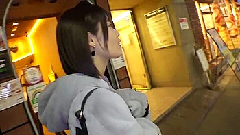 0000299 高速ピストン ガン突き あえぎ声などが含まれている videos