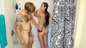 Steamy Girlfriend Pounded In Bath Tub - Hard Fuck videos