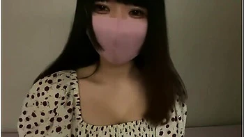 おっはいかワンヒースからはみ出ちゃった乳首いしいししなから深夜のこっそりオtニー With Gionji_miyu videos