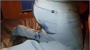 Alice - Pissing Myself In Jeans. Why Get Out Of Bed To Pee When Your Comfy? videos