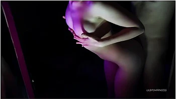 Mirror Sex With A Sexy Schoolgirl On A Tinder Date videos