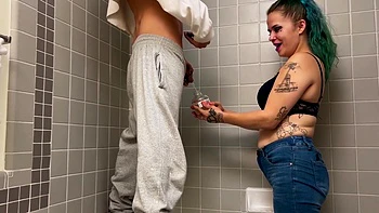 Piss Drinking Tap / Piss Chugging Bottle videos