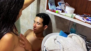 I Milk My Stepdaughter With Big Breasts videos