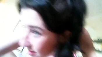 Hot Amateur Teen 18+ Blowjob And Facial Hd Video videos