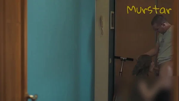 I ordered a pizza and asked the courier girl so that my husband would fuck her and I could watch it videos