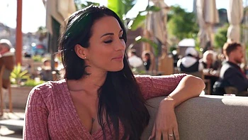 Jess shares her good plans for getting fucked by a guy with a big cock! - Jacquie et Michel TV videos